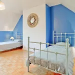 Awesome Home In Omonville-La-Rogue With Wifi