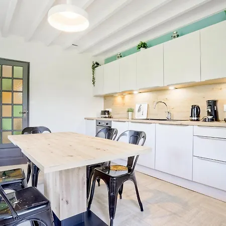 4 Bedroom Stunning In Ferienhaus