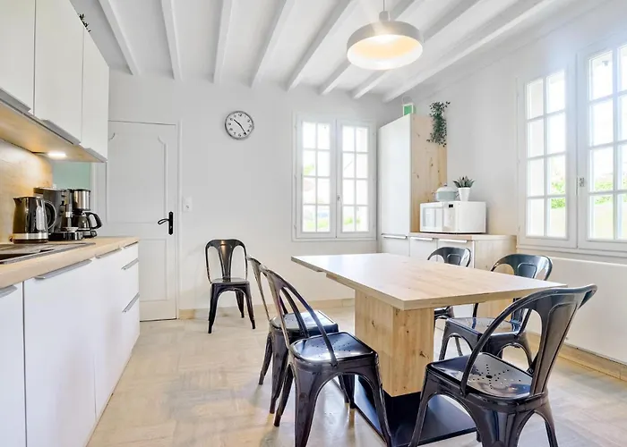 Pet Friendly In בית נופש Omonville-la-Rogue